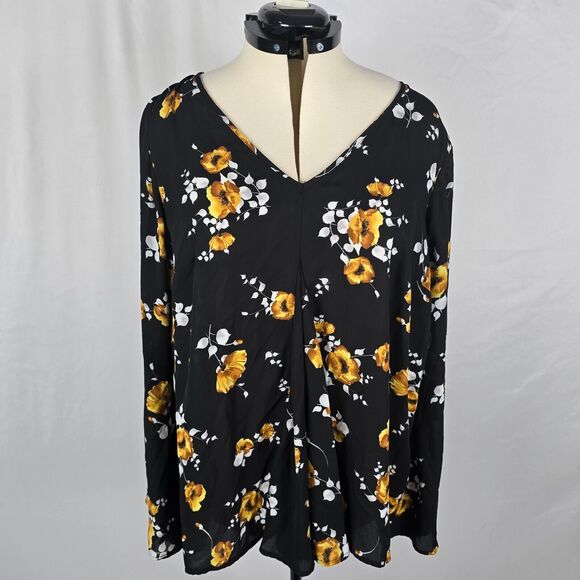 Torrid Blouse Women's 1X Black Multi-Color Floral Long Sleeve Gathered Ruffles - Picture 1 of 15